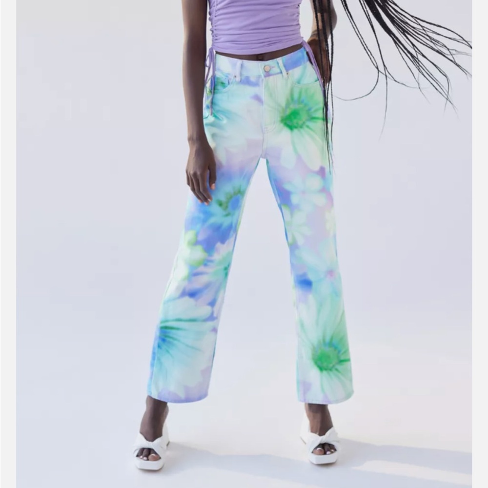 NWT UO Y2K Floral Airbrush Tie Dye High Rise Cowboy Jeans